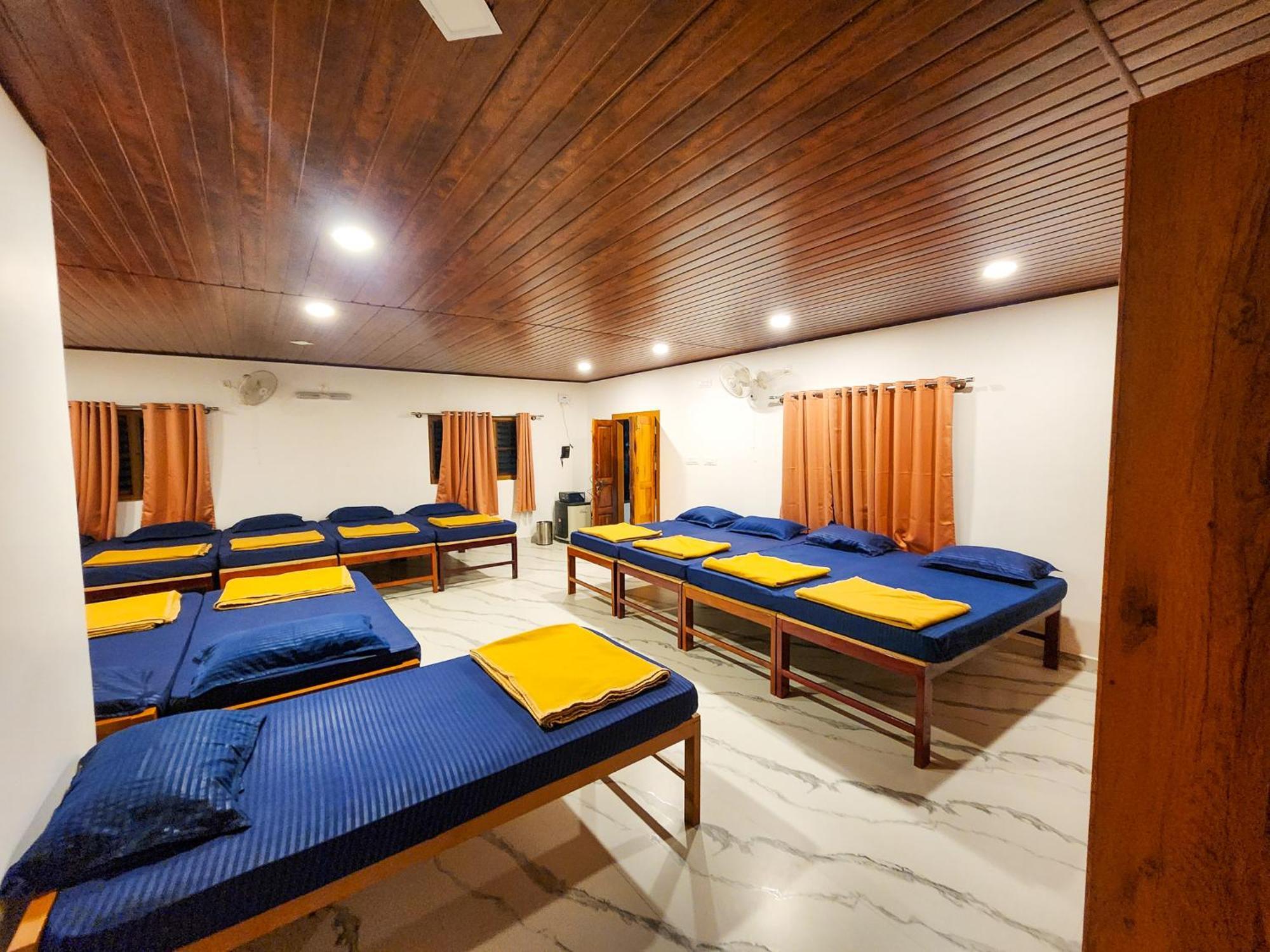 Celestial Heights Homestay Kurchi Esterno foto