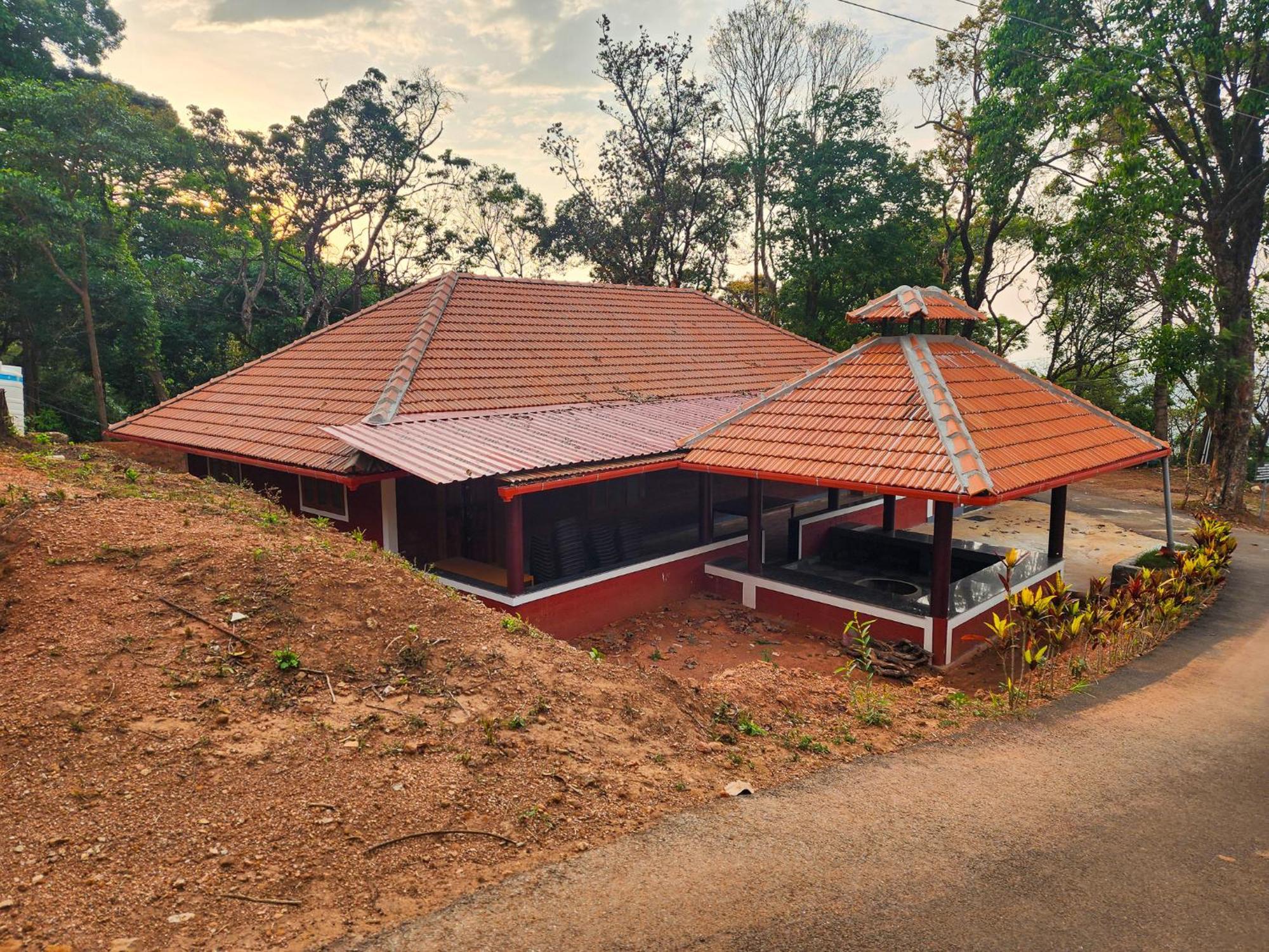 Celestial Heights Homestay Kurchi Esterno foto